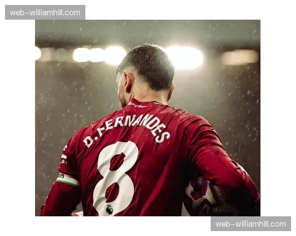 曼联B费点球加制造乌龙,个人表现难掩球队整体防守漏洞 曼联B费点球加制造乌龙,个人表现难掩球队整体防守漏洞